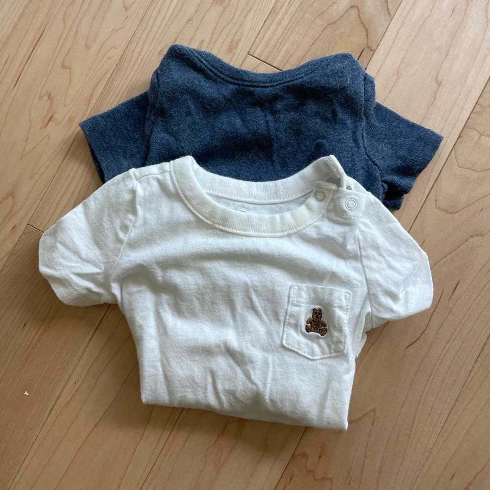 Gap short sleeve onesies